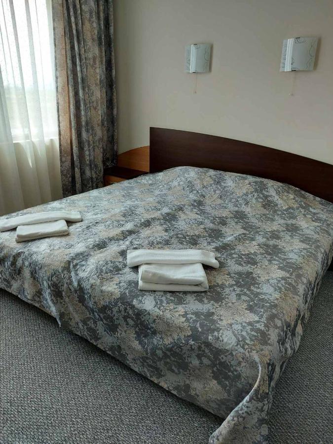 Hotel Sveti Nikola Сливен Экстерьер фото