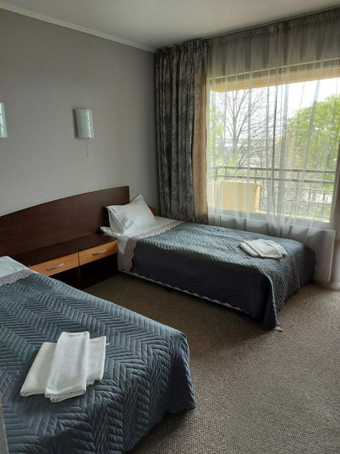 Hotel Sveti Nikola Сливен Экстерьер фото