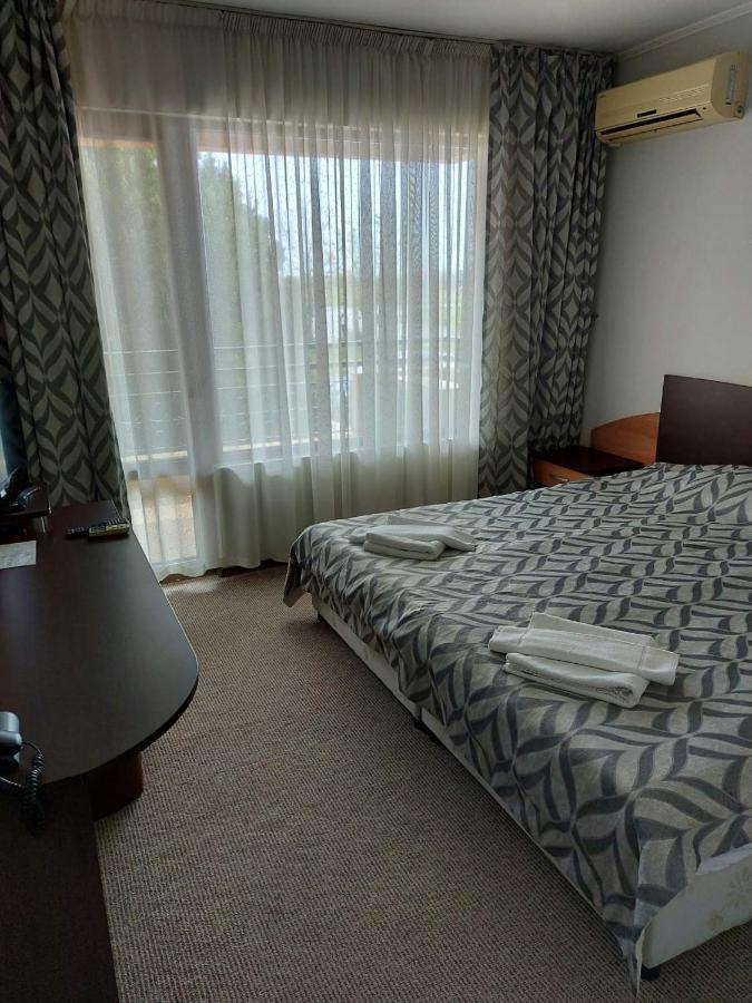 Hotel Sveti Nikola Сливен Экстерьер фото